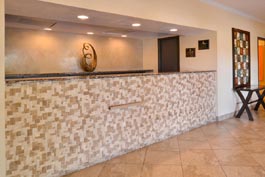 3 Palms Tucson Front Desk