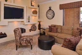 3 Palms Tucson Lounge
